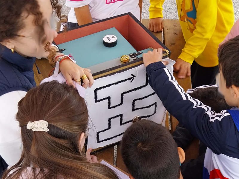 actividad de escape room para colegios en el laberinto de peñíscola